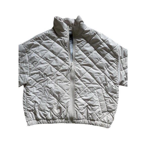 Vuori Jackets & Blazers - Vuori Echo Insulated Bomber Jacket in Oyster Ivory Size Large